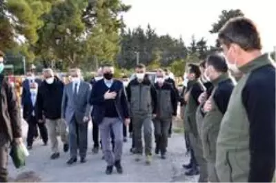 Son dakika... Bakan Pakdemirli Mersin'de incelemelerde bulundu Son dakika... Bakan Pakdemirli Mersin'de incelemelerde bulundu