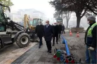 Başkan Özlü 'Dört bir yandan çalışıyoruz' Başkan Özlü 'Dört bir yandan çalışıyoruz'