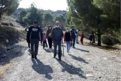'Burası Burdur Doğada Dur 2' eTwinning Proje Ekibi Doğa Yürüyüşünde 'Burası Burdur Doğada Dur 2' eTwinning Proje Ekibi Doğa Yürüyüşünde
