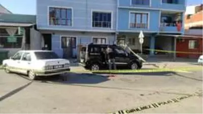 Bursa'da silahların çekildiği kavgada 4 kişi yaralandı Bursa'da silahların çekildiği kavgada 4 kişi yaralandı