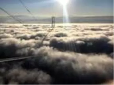 Çanakkale Boğazı, sis nedeniyle transit gemi geçişlerine kapatıldı Çanakkale Boğazı, sis nedeniyle transit gemi geçişlerine kapatıldı