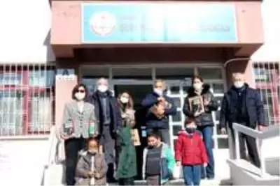 Çankaya Belediyesinden vatandaşlara pandemi desteği Çankaya Belediyesinden vatandaşlara pandemi desteği