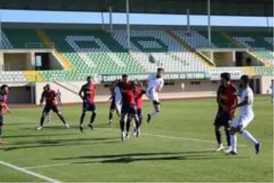 Çarşambaspor, İçel İdman Yurdu'na 1-0 mağlup oldu Çarşambaspor, İçel İdman Yurdu'na 1-0 mağlup oldu