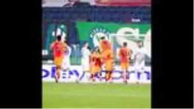Çaykur Rizespor - Galatasaray maçından kareler -2- Çaykur Rizespor - Galatasaray maçından kareler -2-