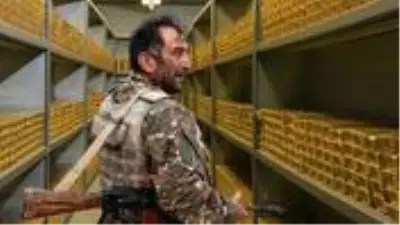 Dağlık Karabağ'da hezimete uğrayan Paşinyan, sınırdaki altın madeni için Putin'den yardım istedi Dağlık Karabağ'da hezimete uğrayan Paşinyan, sınırdaki altın madeni için Putin'den yardım istedi