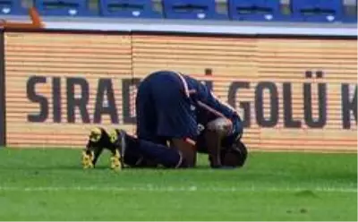 Demba Ba ilk golünü attı Demba Ba ilk golünü attı