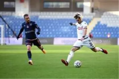 Denizlispor, Başakşehir'den 1 puanı söküp aldı Denizlispor, Başakşehir'den 1 puanı söküp aldı