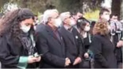 DİYARBAKIR - Eski Diyarbakır Baro Başkanı Tahir Elçi anıldı DİYARBAKIR - Eski Diyarbakır Baro Başkanı Tahir Elçi anıldı