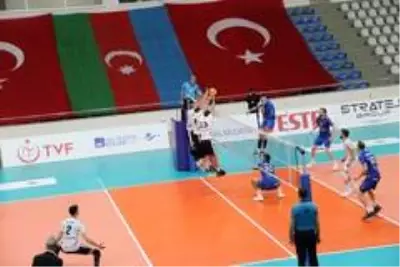 Efeler Ligi: Bingöl Solhan Spor: 0 Halkbank: 3 Efeler Ligi: Bingöl Solhan Spor: 0 Halkbank: 3