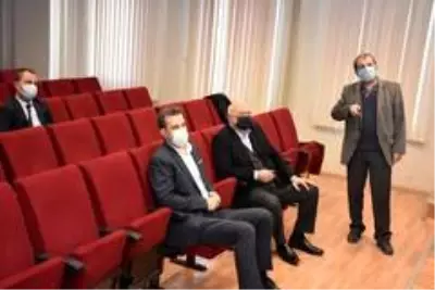 Esgin: 'Taş üstüne taş koymayanların laf üstüne laf hakkı yok!' Esgin: 'Taş üstüne taş koymayanların laf üstüne laf hakkı yok!'