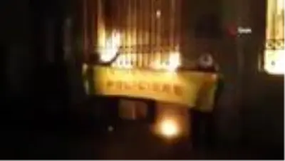 Son dakika: Fransa'da protestocular Merkez Bankasını ateşe verdi Son dakika: Fransa'da protestocular Merkez Bankasını ateşe verdi