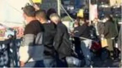 Galata Köprüsü kısıtlama öncesi balıkçılarla doldu taştı Galata Köprüsü kısıtlama öncesi balıkçılarla doldu taştı