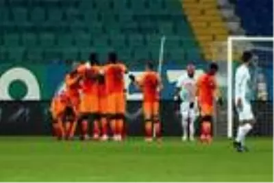Galatasaray: 0-4 Galatasaray: 0-4