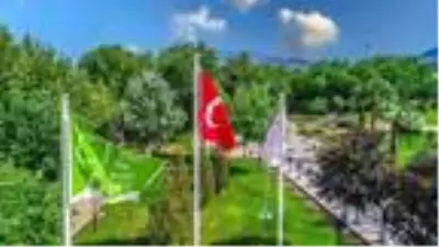 İncilipınar Parkı bu yıl da Yeşil Bayrak ödülü aldı İncilipınar Parkı bu yıl da Yeşil Bayrak ödülü aldı