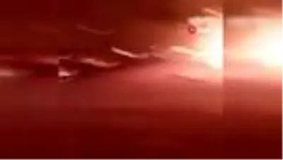 Son dakika haberi | - Irak'ın Nasıriye kentindeki şiddet olaylarında ölü sayısı 3'e yükseldi Son dakika haberi | - Irak'ın Nasıriye kentindeki şiddet olaylarında ölü sayısı 3'e yükseldi