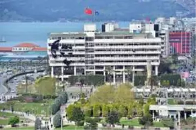 Son dakika: İzmir Büyükşehir Belediye binası için yıkım kararı Son dakika: İzmir Büyükşehir Belediye binası için yıkım kararı