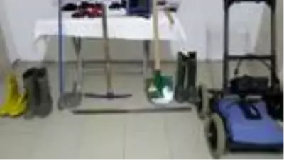 Son dakika gündem: İznik'te kaçak kazı yapan 5 şüpheli yakalandı Son dakika gündem: İznik'te kaçak kazı yapan 5 şüpheli yakalandı