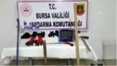 Son dakika gündem: İznik'te kaçak kazı yapan 5 şüpheli yakalandı Son dakika gündem: İznik'te kaçak kazı yapan 5 şüpheli yakalandı