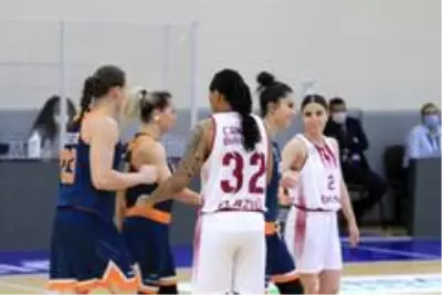 Kadınlar Basketbol Süper Ligi: Elazığ İl Özel İdare: 73 ÇBK Mersin Yenişehir Belediyesi: 92 Kadınlar Basketbol Süper Ligi: Elazığ İl Özel İdare: 73 ÇBK Mersin Yenişehir Belediyesi: 92
