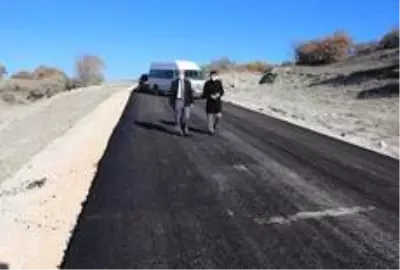 Kaymakam Kanyılmaz, yol yapım çalışmalarını inceledi Kaymakam Kanyılmaz, yol yapım çalışmalarını inceledi