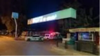 Son dakika haberi... Kaza şehidi polis memuru, son yolculuğuna uğurlanıyor Son dakika haberi... Kaza şehidi polis memuru, son yolculuğuna uğurlanıyor