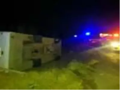 Son dakika haberi... Kaza şehidi polis memuru, son yolculuğuna uğurlanıyor Son dakika haberi... Kaza şehidi polis memuru, son yolculuğuna uğurlanıyor