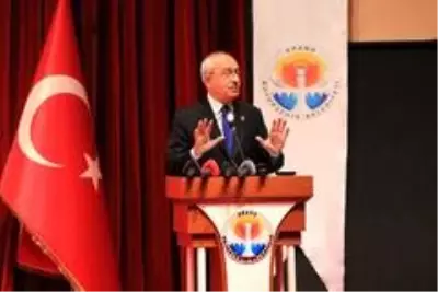Kemal Kılıçdaroğlu: 'Ahlaklı bir siyaseti bu coğrafyaya getirmek istiyoruz' Kemal Kılıçdaroğlu: 'Ahlaklı bir siyaseti bu coğrafyaya getirmek istiyoruz'