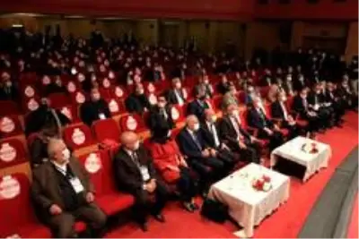 Kemal Kılıçdaroğlu: 'Ahlaklı bir siyaseti bu coğrafyaya getirmek istiyoruz' Kemal Kılıçdaroğlu: 'Ahlaklı bir siyaseti bu coğrafyaya getirmek istiyoruz'