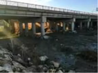Kızılırmak'ı besleyen dere tamamen kurudu Kızılırmak'ı besleyen dere tamamen kurudu