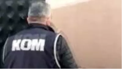 Son dakika haberi... Kocaeli merkezli 13 ilde kamu kurumlarını zarara uğrattıkları iddiasıyla gözaltına alınan 40 şüpheliden 23'ü tutuklandı Son dakika haberi... Kocaeli merkezli 13 ilde kamu kurumlarını zarara uğrattıkları iddiasıyla gözaltına alınan 40 şüpheliden 23'ü tutuklandı