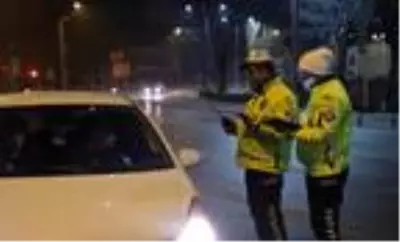 Son dakika haberleri... Konya'da sokaklar boş kaldı Son dakika haberleri... Konya'da sokaklar boş kaldı