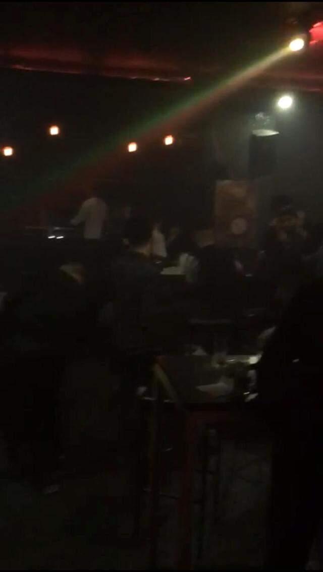 Korona kurallarının hiçe sayıldığı gece kulübüne polis baskını Korona kurallarının hiçe sayıldığı gece kulübüne polis baskını
