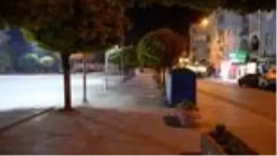 Son dakika: Drone - İstanbullular sokağa çıkma kısıtlamasının başlamasıyla evlerine çekildi (5) Son dakika: Drone - İstanbullular sokağa çıkma kısıtlamasının başlamasıyla evlerine çekildi (5)