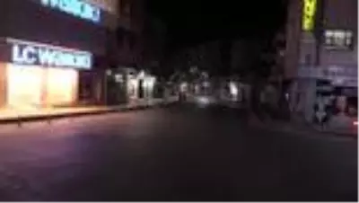 Kovid-19 tedbirleri kapsamında sokağa çıkma kısıtlaması başladı Kovid-19 tedbirleri kapsamında sokağa çıkma kısıtlaması başladı