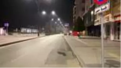 Kovid-19 tedbirleri kapsamında sokağa çıkma kısıtlaması Kovid-19 tedbirleri kapsamında sokağa çıkma kısıtlaması