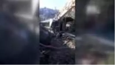 Marmaris'te imara aykırı yapıların yıkımı sürüyor Marmaris'te imara aykırı yapıların yıkımı sürüyor