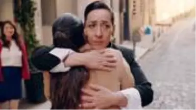 Melisa Sözen, Alya karakterini oynadığı Kırmızı Oda dizisine veda etti Melisa Sözen, Alya karakterini oynadığı Kırmızı Oda dizisine veda etti
