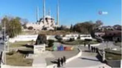 Mimar Sinan 445 yıl önce kendisini yaptı, şimdi meydanı yapılamıyor