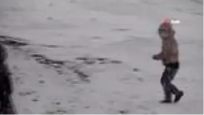 Muş'ta kar yağışı kenti beyaza bürüdü Muş'ta kar yağışı kenti beyaza bürüdü