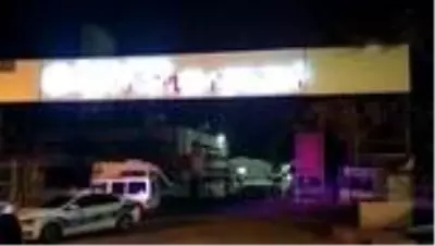Son dakika haberi... Şehit polis Ömer Faruk Tekağaç'ın cenazesi memleketi Mersin'e gönderildi Son dakika haberi... Şehit polis Ömer Faruk Tekağaç'ın cenazesi memleketi Mersin'e gönderildi