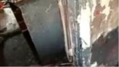 Rusya'da evini ateşe veren baba 6 yaşındaki uyuyan kızının ölümüne neden oldu Rusya'da evini ateşe veren baba 6 yaşındaki uyuyan kızının ölümüne neden oldu
