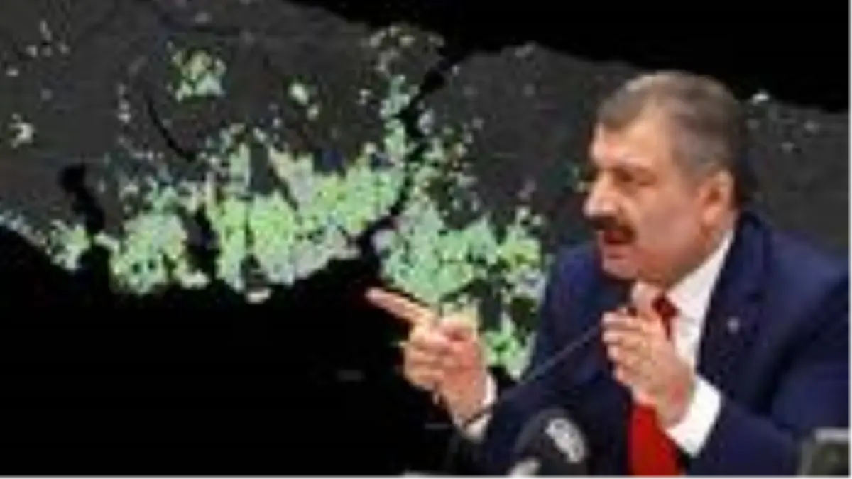 Sağlık Bakanı Koca'dan İstanbul uyarısı: Risk devam ediyor