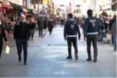 Sakarya'da denetim ve önlemlere rağmen vaka artışı yaşanıyor Sakarya'da denetim ve önlemlere rağmen vaka artışı yaşanıyor