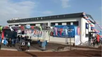 Sakıp Özberk Spor Kompleksi açıldı Sakıp Özberk Spor Kompleksi açıldı