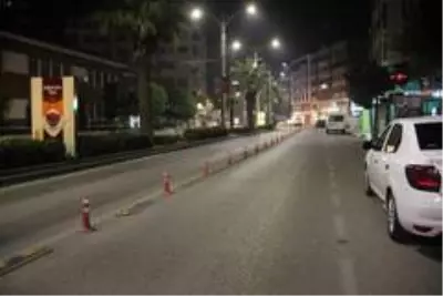 Son dakika haberleri: Şanlıurfa'nın cadde ve meydanları boşaldı Son dakika haberleri: Şanlıurfa'nın cadde ve meydanları boşaldı
