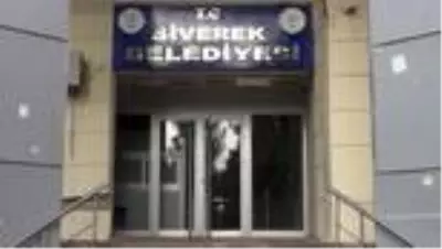 ŞANLIURFA - Siverek Belediye Başkanı Şehmus Aydın görevinden istifa etti ŞANLIURFA - Siverek Belediye Başkanı Şehmus Aydın görevinden istifa etti