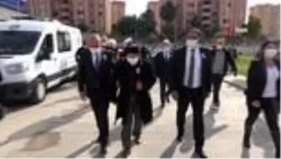 Son dakika haberi | Şehit polis, törenle son yolculuğuna uğurlandı Son dakika haberi | Şehit polis, törenle son yolculuğuna uğurlandı