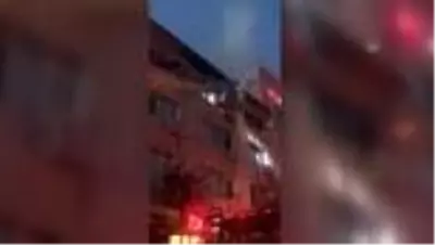 Son dakika haberi | Söndürülen yangın sonrası otelin çatı katında ceset bulundu Son dakika haberi | Söndürülen yangın sonrası otelin çatı katında ceset bulundu