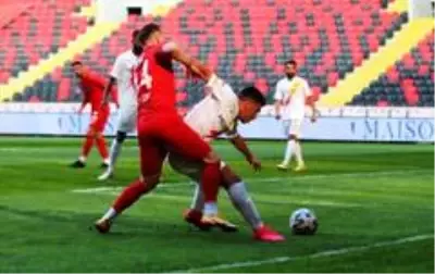 Süper Lig: Gaziantep FK: 2 Yeni Malatyaspor: 2 (Maç sonucu) Süper Lig: Gaziantep FK: 2 Yeni Malatyaspor: 2 (Maç sonucu)