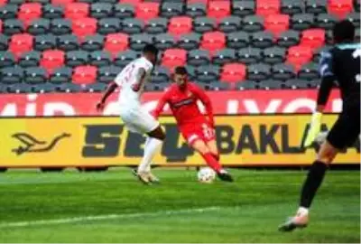 Süper Lig: Gaziantep FK: 2 Yeni Malatyaspor: 2 (Maç sonucu) Süper Lig: Gaziantep FK: 2 Yeni Malatyaspor: 2 (Maç sonucu)